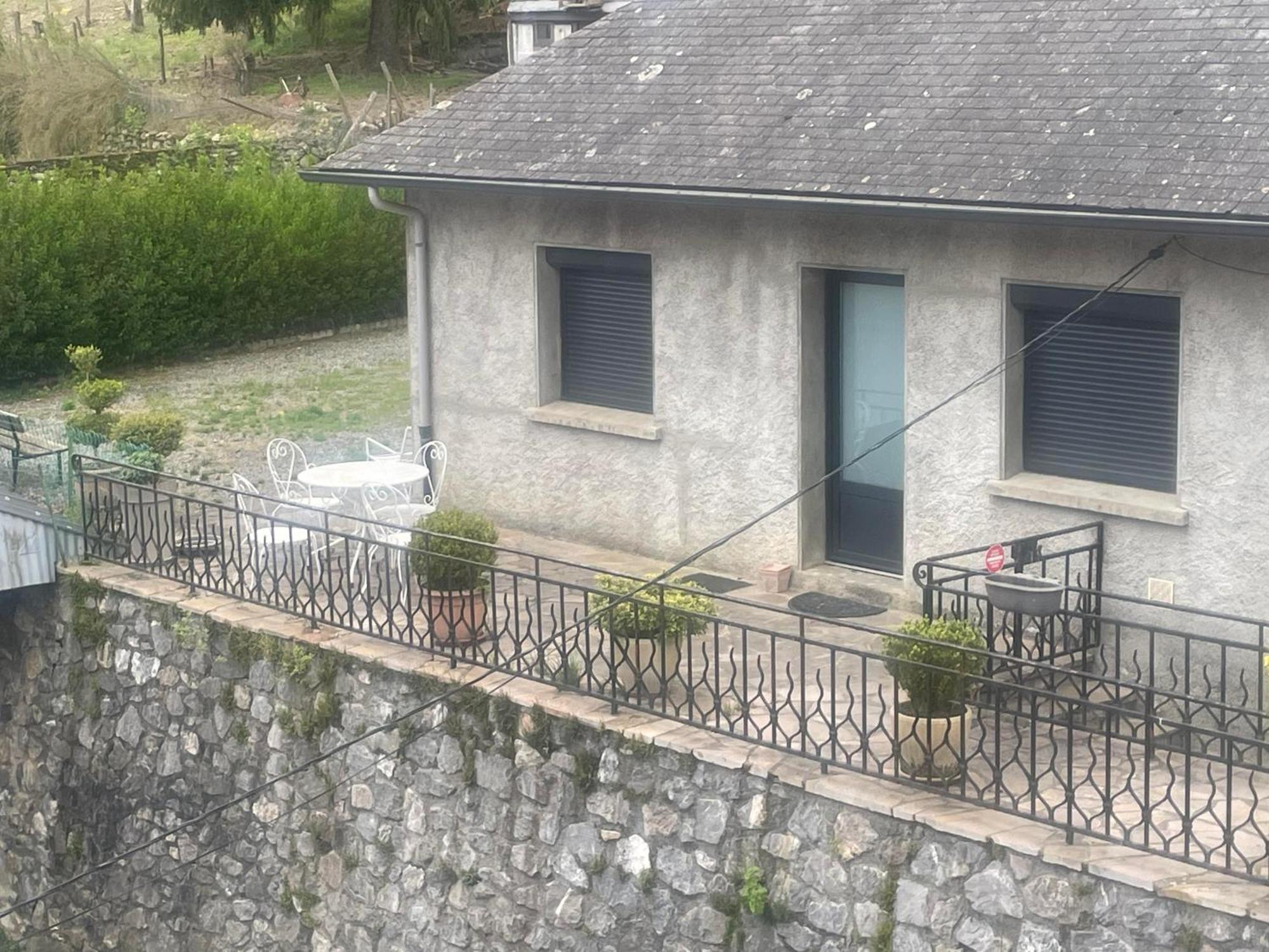 Maison Individuelle A Arreau Exterior photo